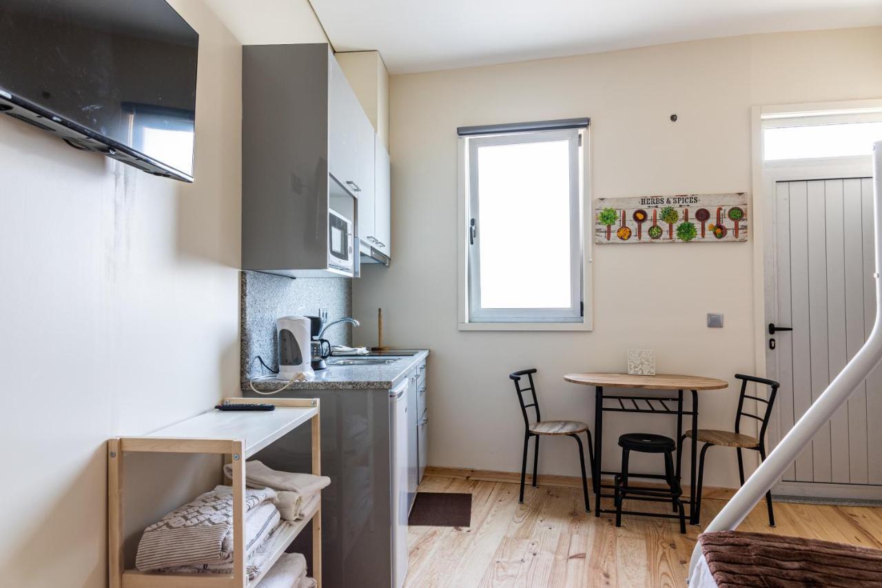 House On A Rustic Island At Campanha Trainstation Apartment Порто Екстериор снимка